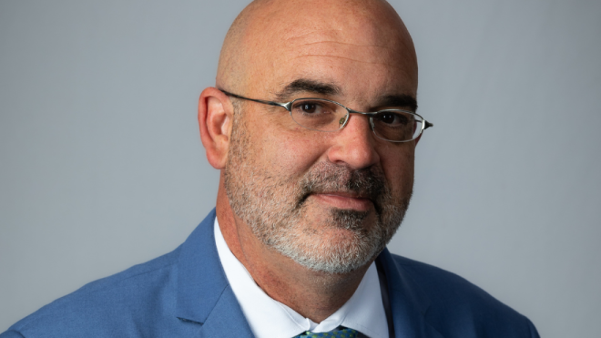 headshot of councillor kyle cyr